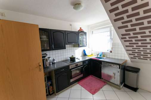 Küche - Dachgeschosswohnung in 57482 Wenden mit 94m² günstig kaufen