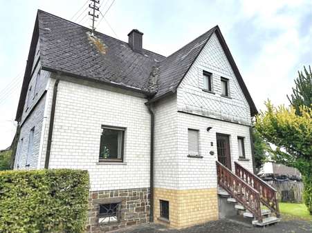 Ansicht Ansicht - Einfamilienhaus in 57482 Wenden mit 120m² kaufen
