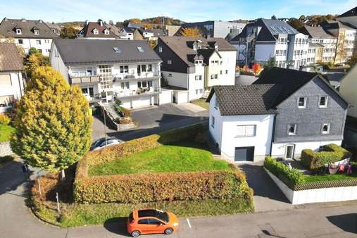 Rückansicht - Zweifamilienhaus in 57462 Olpe mit 176m² günstig kaufen