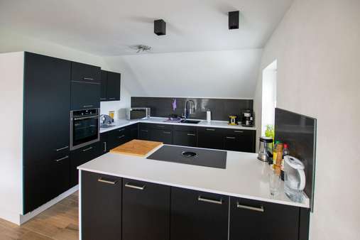 Küche - Dachgeschosswohnung in 57439 Attendorn mit 105m² günstig kaufen