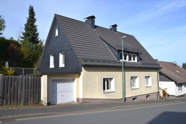 Zweifamilienhaus in 57462 Olpe mit 150m² als Kapitalanlage günstig kaufen