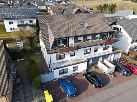 Vogelperspektive Vogelperspektive - Etagenwohnung in 57482 Wenden mit 102m² kaufen