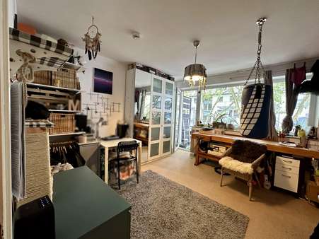 Wohnbereich Wohnbereich - Etagenwohnung in 45147 Essen mit 30m² kaufen