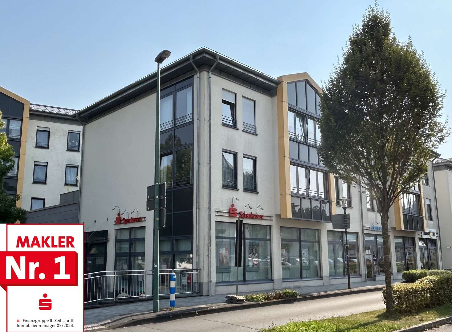 Strassenansicht - Ladenlokal in 57439 Attendorn mit 96m² mieten