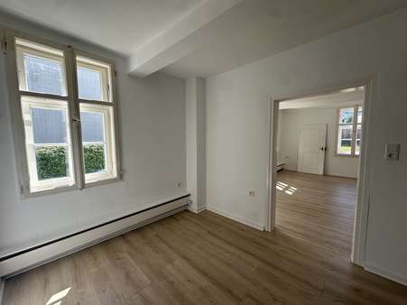 Wohnräume Wohnung 1  - Zweifamilienhaus in 59581 Warstein mit 200m² kaufen