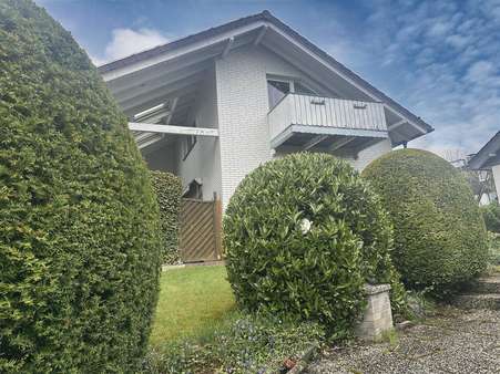 Straßenansicht Einheit 1 - Zweifamilienhaus in 59872 Meschede mit 347m² kaufen