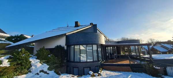null - Zweifamilienhaus in 57413 Finnentrop mit 284m² kaufen