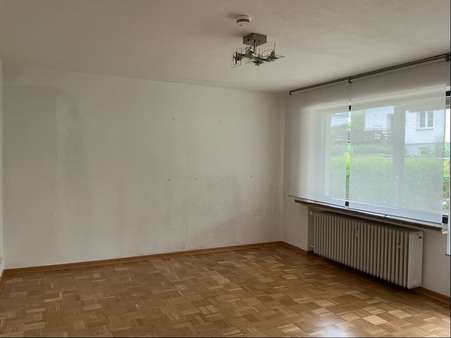 Esszimmer Wohnung 3 Esszimmer Wohnung 3 - Mehrfamilienhaus in 57439 Attendorn mit 310m² kaufen