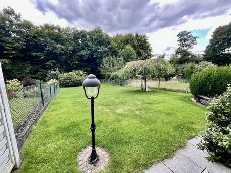Garten - Doppelhaushälfte in 59823 Arnsberg mit 154m² kaufen