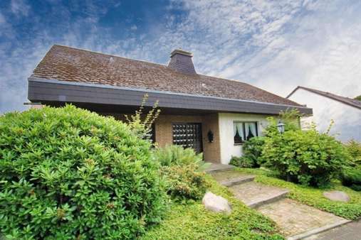 Ansicht Ansicht - Einfamilienhaus in 59755 Arnsberg mit 182m² kaufen