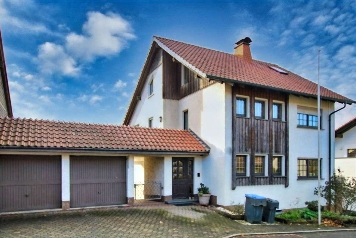 Ansicht - Einfamilienhaus in 59757 Arnsberg mit 238m² kaufen