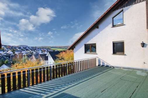 begehbare Garagen - Einfamilienhaus in 59757 Arnsberg mit 238m² kaufen