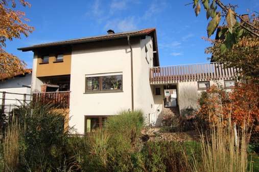 Rückansicht - Einfamilienhaus in 59757 Arnsberg mit 238m² kaufen