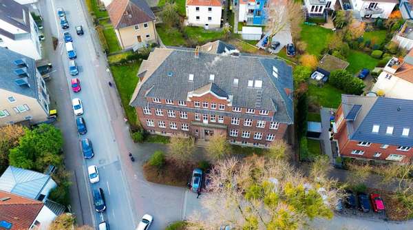 Luftbildaufnahme - Souterrain-Wohnung in 32756 Detmold mit 84m² kaufen