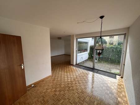 Wohn- und Essbereich - Reihenmittelhaus in 33100 Paderborn mit 124m² kaufen