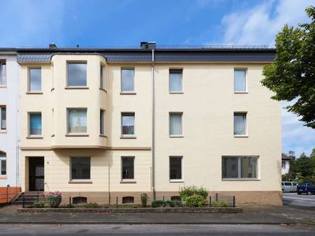 Außenansicht - Erdgeschosswohnung in 33102 Paderborn mit 65m² kaufen