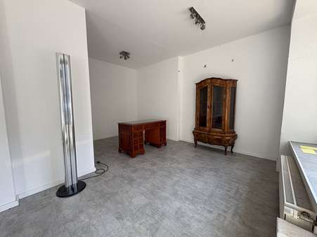 Laden Laden - Einfamilienhaus in 32756 Detmold mit 84m² kaufen