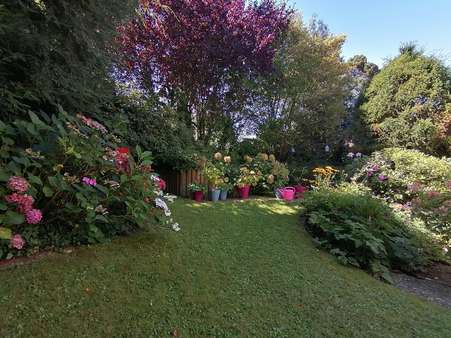 Garten - Einfamilienhaus in 32756 Detmold mit 120m² kaufen