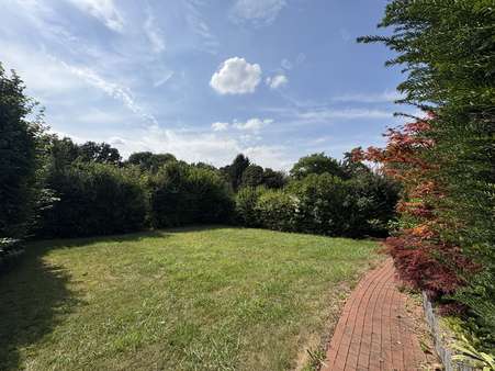 Garten - Einfamilienhaus in 32683 Barntrup mit 145m² kaufen