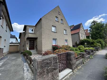 Straßenansicht Straßenansicht - Zweifamilienhaus in 32825 Blomberg mit 170m² kaufen