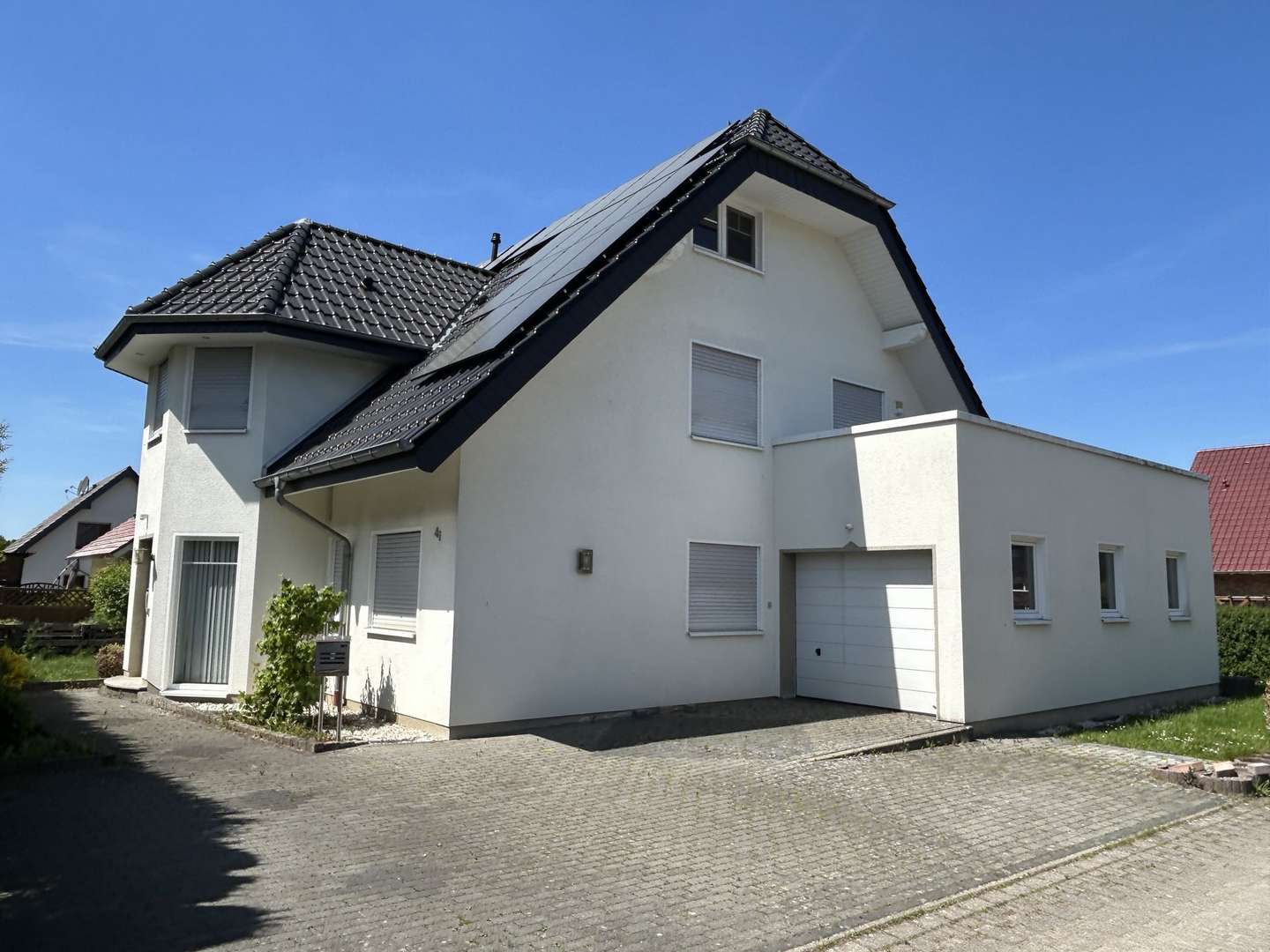 Außenansicht - Einfamilienhaus in 34414 Warburg mit 193m² kaufen