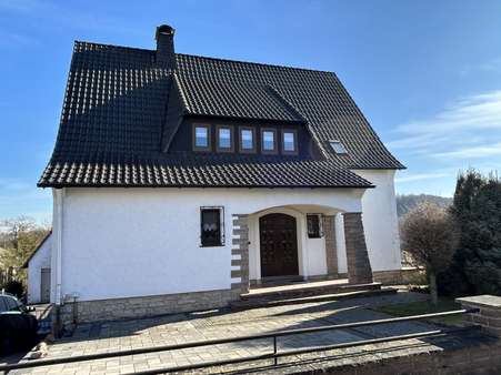 Außenansicht - Einfamilienhaus in 34414 Warburg / Scherfede mit 200m² kaufen