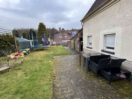 Garten - Einfamilienhaus in 32825 Blomberg mit 135m² kaufen