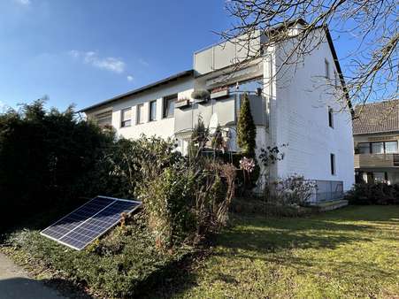 Gartenansicht - Etagenwohnung in 32805 Horn-Bad Meinberg mit 85m² kaufen