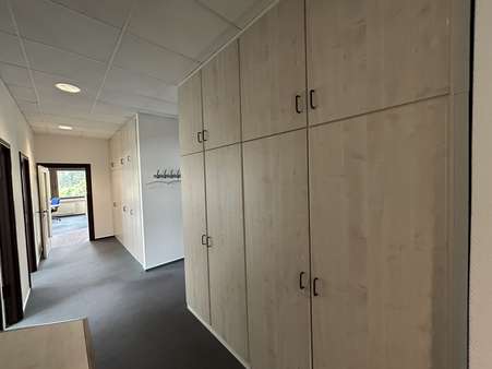 OG-Flur - Industriehalle in 33189 Schlangen mit 2847m² kaufen