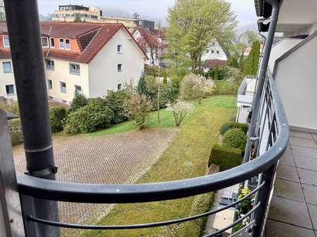 Blick in den Hof - Etagenwohnung in 33014 Bad Driburg mit 58m² kaufen
