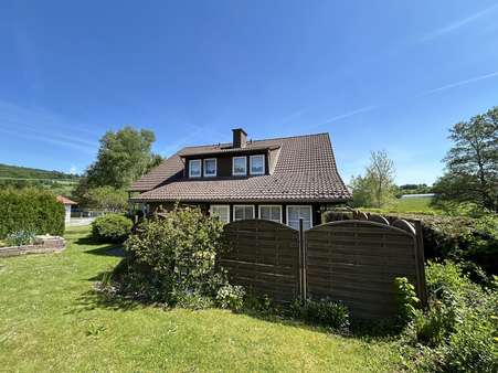 Gartenansicht - Einfamilienhaus in 32676 Lügde mit 132m² kaufen