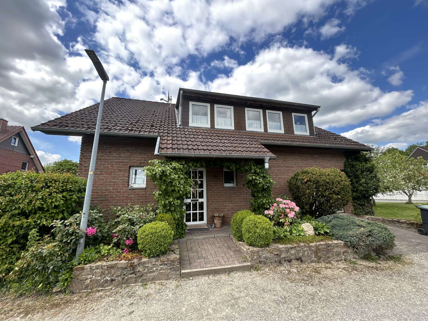 Exposé-Foto - Einfamilienhaus in 32676 Lügde mit 132m² kaufen