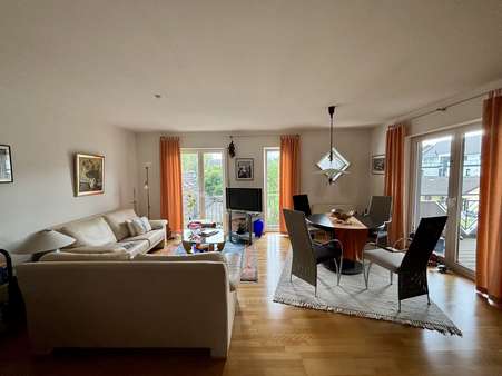 Wohn und Essbereich - Etagenwohnung in 33102 Paderborn mit 98m² kaufen