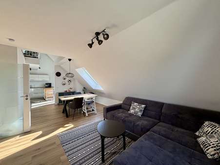 Wohnzimmer - Maisonette-Wohnung in 33104 Paderborn / Marienloh mit 107m² kaufen