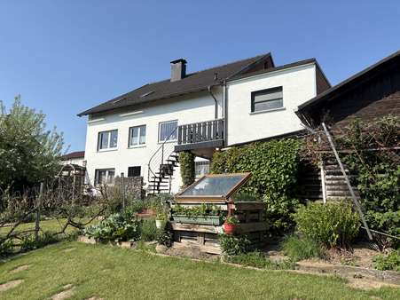 Hausansicht - Einfamilienhaus in 32839 Steinheim / Sandebeck mit 150m² kaufen