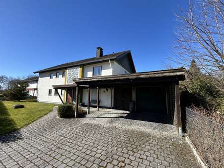 Straßenansicht - Haus in 32825 Blomberg mit 160m² kaufen