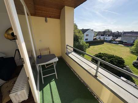 Balkon - Dachgeschosswohnung in 32756 Detmold mit 69m² kaufen