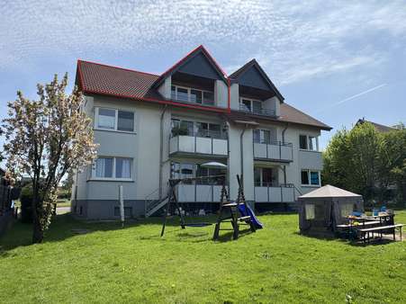 Gartenseite - Dachgeschosswohnung in 32756 Detmold mit 69m² kaufen
