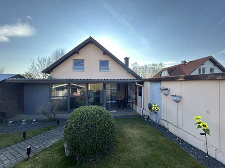 Gartenansicht - Einfamilienhaus in 32676 Lügde mit 117m² kaufen