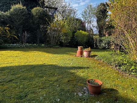 Garten - Reihenendhaus in 32791 Lage mit 118m² kaufen