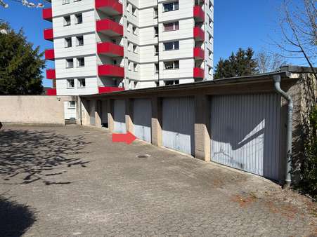 Garage - Etagenwohnung in 32760 Detmold / Heiligenkirchen mit 79m² kaufen