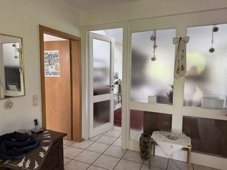 Flur  - Bungalow in 33014 Bad Driburg mit 113m² kaufen