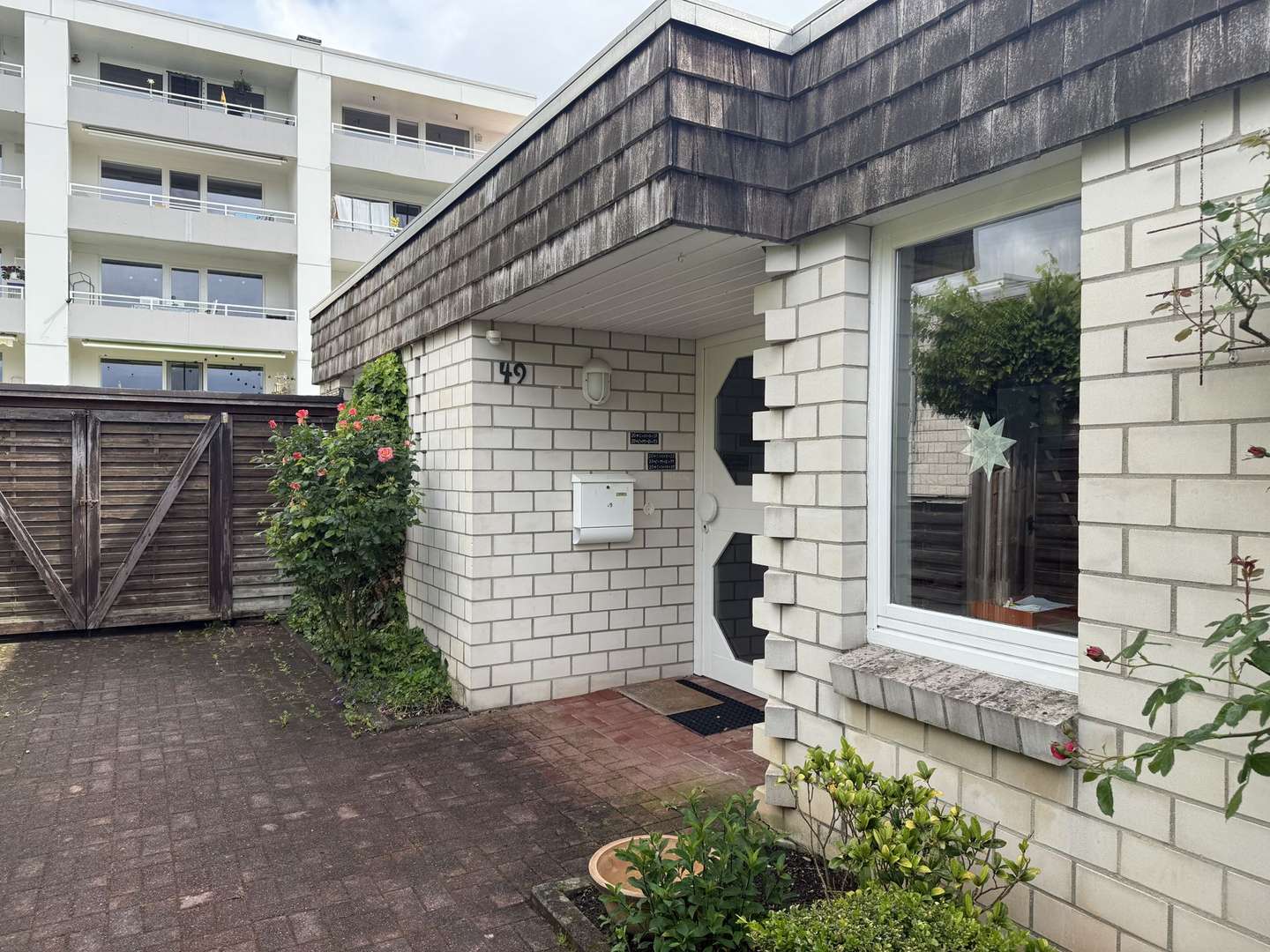 Hausansicht - Bungalow in 33014 Bad Driburg mit 113m² kaufen