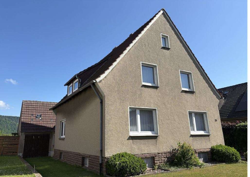 Titelbild - Einfamilienhaus in 37671 Höxter / Godelheim mit 120m² kaufen