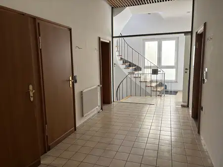 Altbauwohnung mitten in der Stadt!