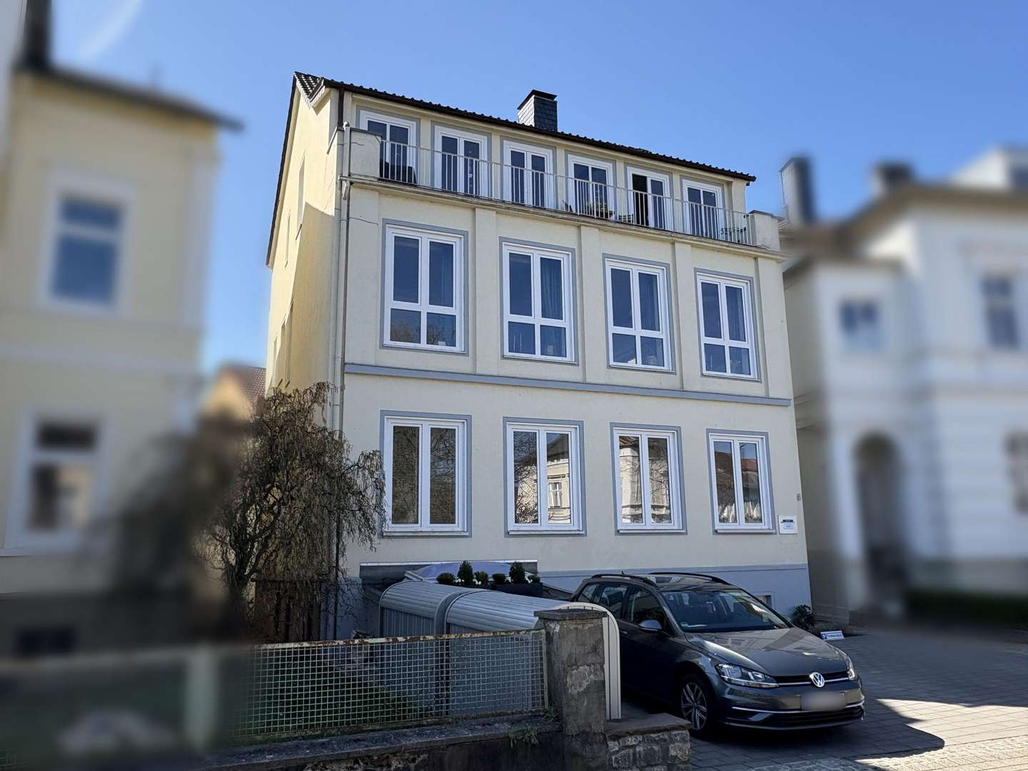 Aussenansicht Aussenansicht - Etagenwohnung in 32756 Detmold mit 117m² kaufen