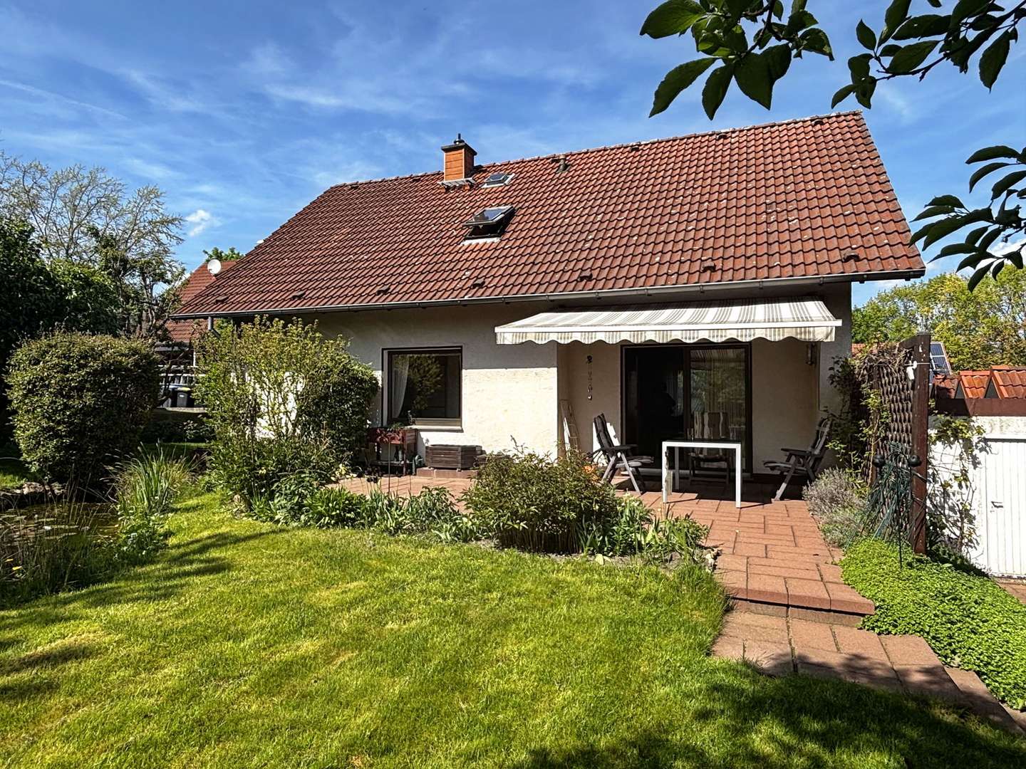 Exposéfoto Exposéfoto - Einfamilienhaus in 32791 Lage mit 111m² kaufen