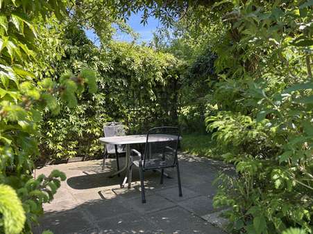 Freisitz Freisitz - Zweifamilienhaus in 32760 Detmold mit 215m² kaufen