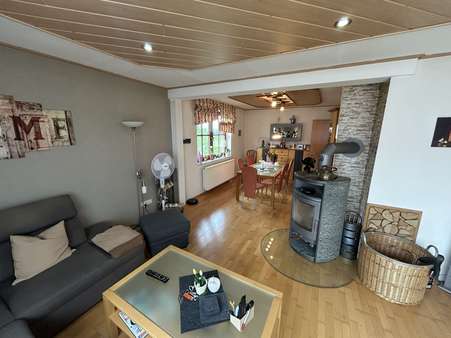 Wohn- Essbereich - Einfamilienhaus in 33142 Büren / Wewelsburg mit 178m² kaufen