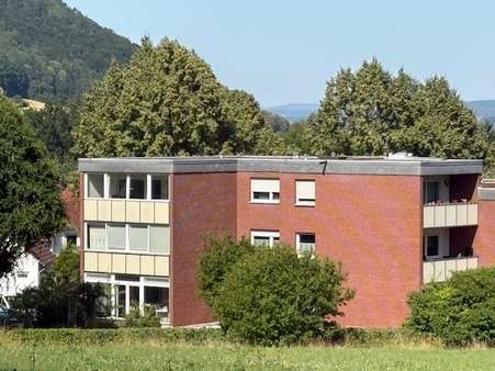 Seitenansicht - Etagenwohnung in 37671 Höxter mit 72m² kaufen
